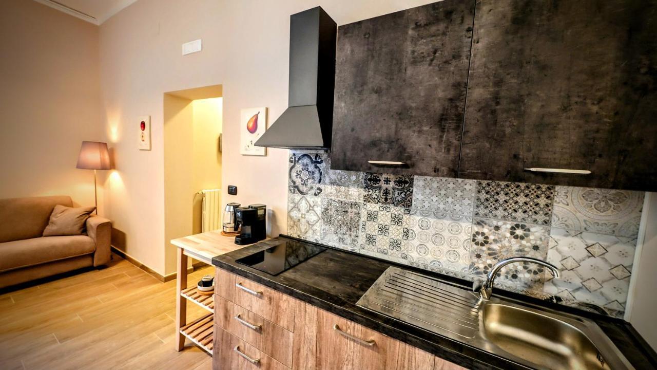 Sea Lion Apartman Trani Kültér fotó